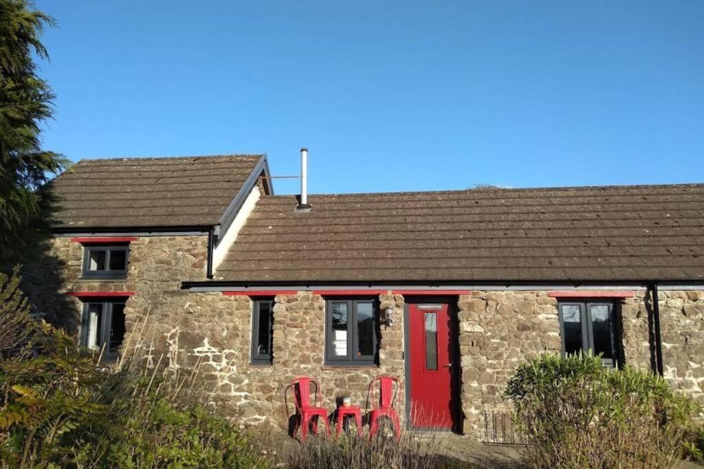 Farmhand Cottage Narberth Exteriör bild